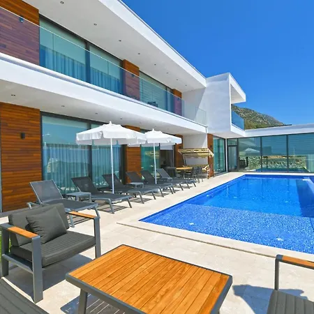 Lacivert Villa Kalkan