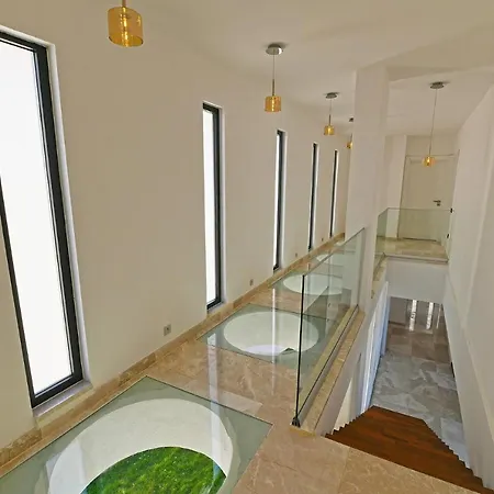 Lacivert Villa