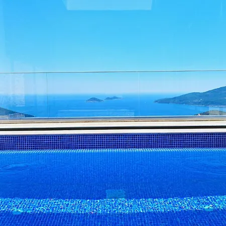 Villa Lacivert *