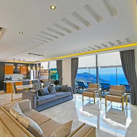 Lacivert Villa Kalkan
